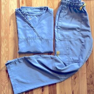 Wonderwink Ceil blue scrub set